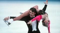Russia in mourning after American Airlines plane crash with the deaths of these two world champion skaters
