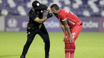 Segundo día de lacrimógenos y protestas en Copa Libertadores