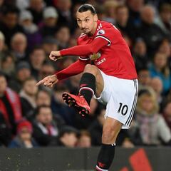 Zlatan allure Manchester United fans who didn't believe in him