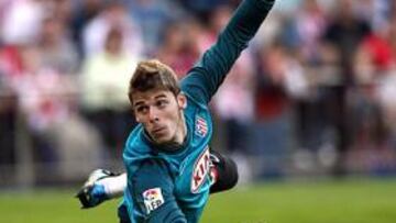 Chelsea y United podrían pujar fuerte por De Gea