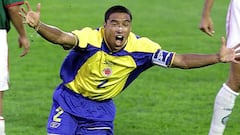 Iv&aacute;n Ramiro C&oacute;rdoba celebrando su gol con Colombia en la final de la Copa Am&eacute;rica 2001.