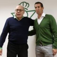 El Betis despide a Pepe Mel; Merino será el técnico interino