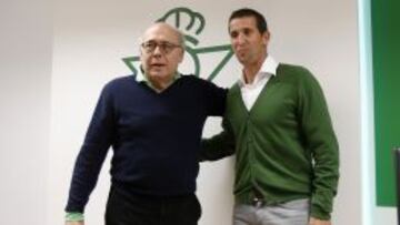 El Betis despide a Pepe Mel; Merino será el técnico interino