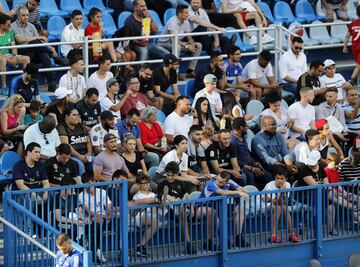 Multitudinario entrenamiento del Real Madrid a puerta abierta