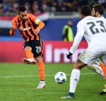 Alex Teixeira era jugador del Shakhtar Donetsk's antes de fichar por el Jiangsu Suning en 2016 por 50 millones de euros