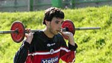 <b>REACIO</B>. Cobas es uno de los jugadores que se muestra contrario a aceptar un nuevo aplazamiento del cobro de los pagos pendientes.