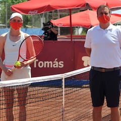 Sara Sorribes vence y firma el doblete en Castellón