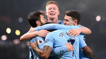 El City golea al Tottenham y aumenta su récord en Premier