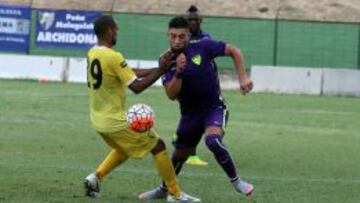 El Málaga doblega al Al Wasl con buen gol de Kuki Zalazar