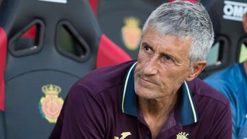 Villarreal's Spanish coach Enrique Setien is pictured prior to the Spanish Liga football match between RCD Mallorca and Villarreal CF at the Mallorca Son Moix stadium in Palma de Mallorca on August 18, 2023. (Photo by JAIME REINA / AFP)