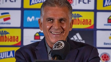 Queiroz en rueda de prensa presentando la lista de convocados para amistosos