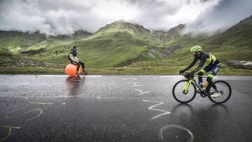 Valentin Glenn, en pleno ascenso al Tourmalet.