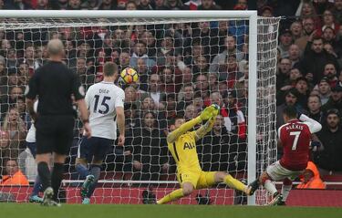 El gran gol de Alexis Sánchez que definió el clásico ante Tottenham