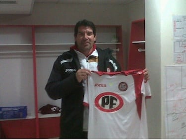 Dirigió en Chile, logró un triunfo recordado y hoy sufre una terrible enfermedad