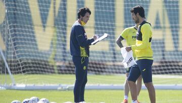 24/03/21
 
 ENTRENAMIENTO DEL VILLARREAL 
  UNAI EMERY 
   
 