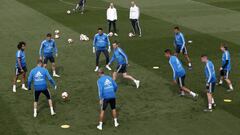 La plantilla del Real Madrid, durante el entrenamiento.