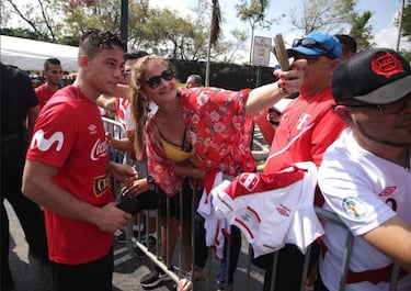 Perú trabaja en Miami rumbo a Rusia 2018