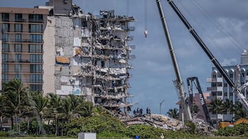 Surfside city official told Champlain Towers housing association board that building was in “good shape” contradicting evaluation performed a month earlier.