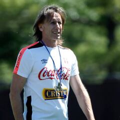 Gareca: Ante Colombia hay que jugar más que neutralizar