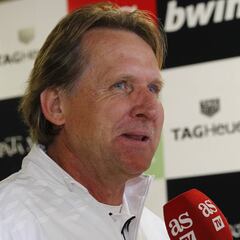 Enigmático Schuster: "El único loco ya se fue del Madrid"