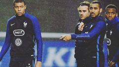 Griezmann sobre Mbappé: "Nos va a mandar al banquillo"