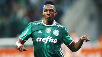 El defensa colombiano Yerry Mina celebrando un gol con la camiseta de Palmeiras