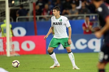 Otro de los desconocidos de la lista. Defensor del Sassuolo y gran potencial de cara al futuro. 