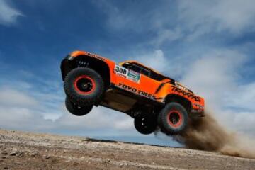 Novena etapa entre Iquique y Calama. Los norteamericanos Robby Gordon y Johnny Campbell.