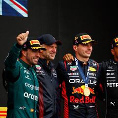 Verstappen y Hamilton reaccionan al fichaje de Newey por Aston Martin