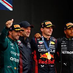 “Es icónico, dudo que haya habido antes un podio como este”