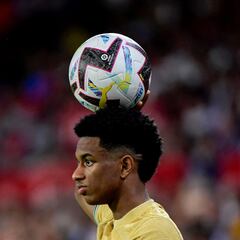 Luis Enrique llama a Balde para no reventar a Jordi Alba