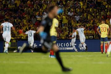 Mira las mejores imágenes del partidazo entre Argentina y Colombia 