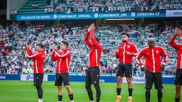 El vestuario del Almería quiere más: “No celebramos el empate ante el Córdoba”