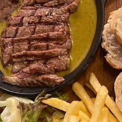 Así es el Swiss Butter: el restaurante más viral de Madrid con sólo una salsa y cuatro platos