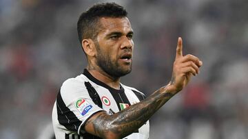 Dani Alves.