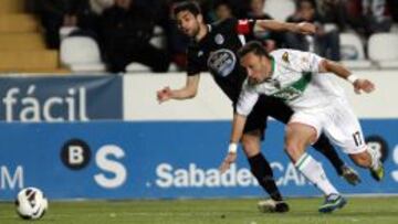 El Lugo frena al líder