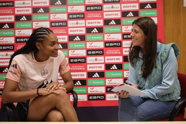 “Necesitaba parar de tanto fútbol, estar sola”