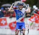 Pinot conquista la etapa reina y el ruso Zakarin se pone líder