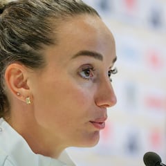 Asllani, sobre La Roja: “Estamos con ellas”