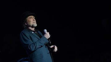 Joaqu&iacute;n Sabina suspende su concierto en Madrid a la mitad al quedarse sin voz.