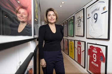 Santi Giménez se queda 