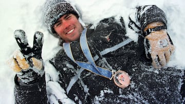 Ueli Kestenholz, a bronze medalist at the 1998 Nagano Olympic Games, lost his life after being trapped in an avalanche.