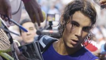 <b>ACLAMADO. </b>El autógrafo de Rafa Nadal se cotiza ahora más, tras confirmarse como número uno.