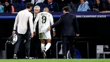 Ancelotti se guarda a Mbappé