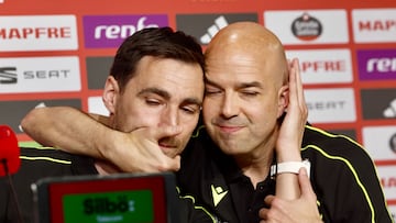 De Burgos y González Fuertes, entre lágrimas en La Cartuja.