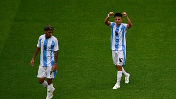 La escuadra Albiceleste deberá superar a los anfitriones si quieren asegurar medalla dentro del fútbol en París 2024.