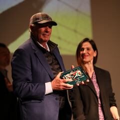 Iribar, distinguido por la EKFB en los premios Euskal Selekzioa Sariak