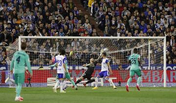 0-2. Lucas Vázquez marcó el segundo gol.