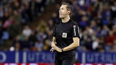 Partido fácil para el veterano árbitro González González