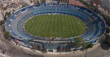 Ubicado en la Ciudad Deportiva, se encuentra cerca de su final ante la inminente mudanza del Cruz Azul, equipo que llamó hogar al inmueble por varios años. El estadio abrió sus puertas al público en 1946 y ha albergado otros deportes como el fútbol americano.